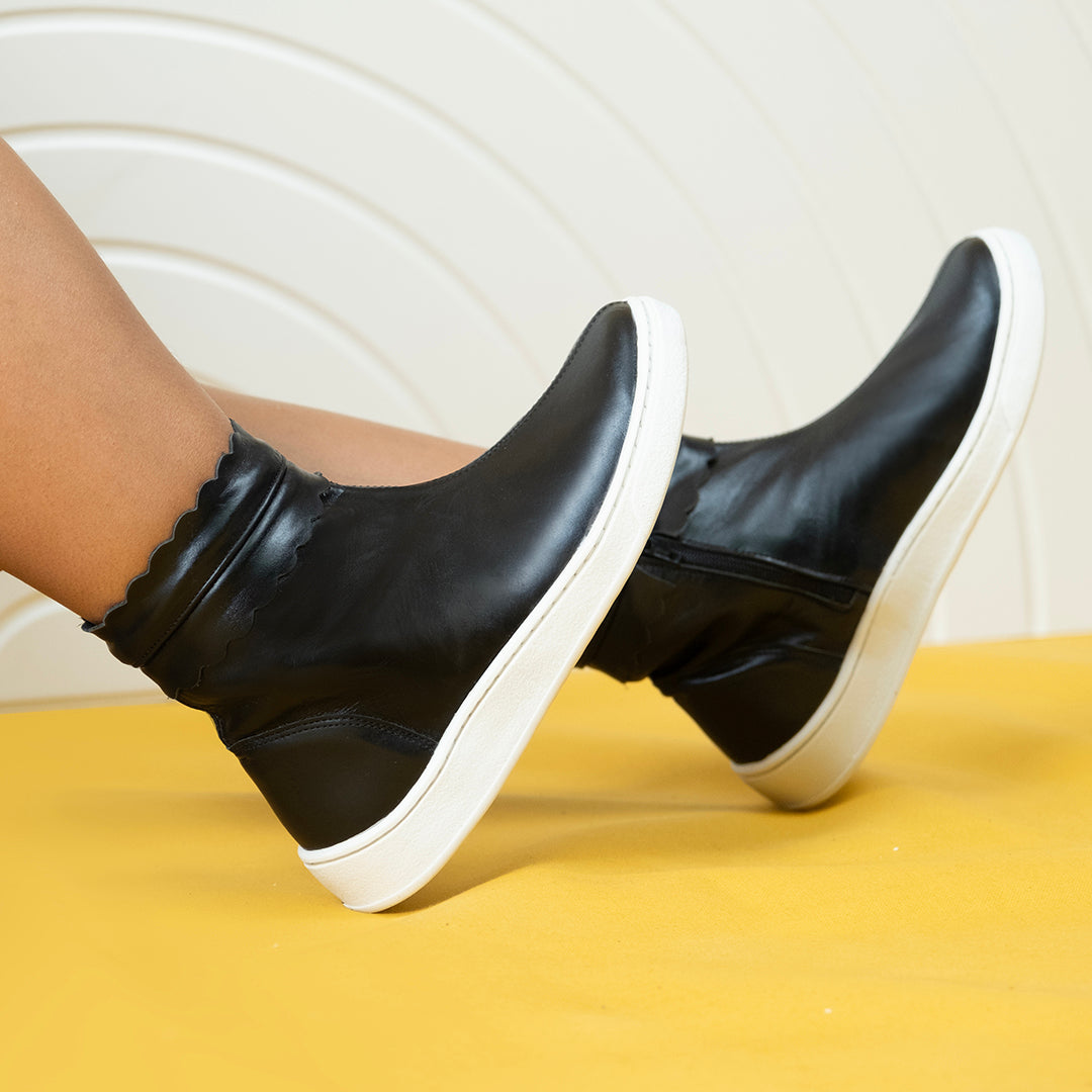 Bota Junior Feminina Bruna - Preto